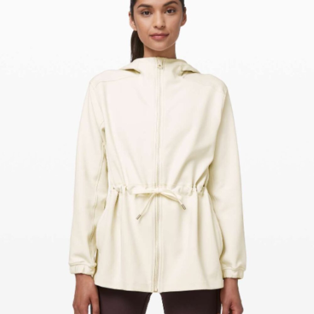 EUC Lululemon Gotta Hustle jacket - Light Ivory - Size 8